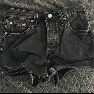 Levi’s black shorts